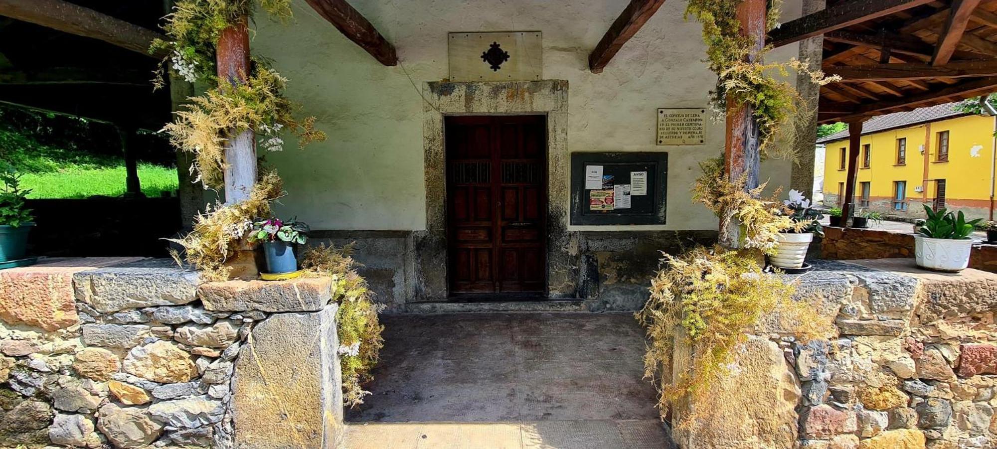 La Falguera Pola de Lena Exteriör bild